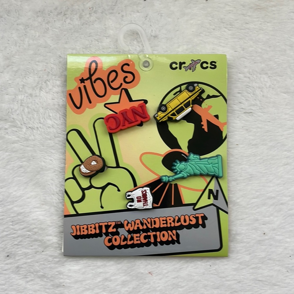 CROCS | New York Jibbitz Wanderlust Collection | 5 piece